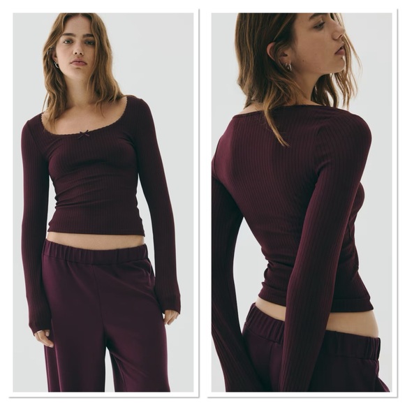 H&M Tops - H&M RIBBED JERSEY TOP Burgundy Size XS